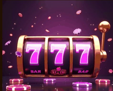 Player aiming cannon at high-value fish targets in an online game room